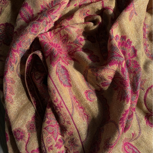 Vintage scarf - Picture 2 of 4